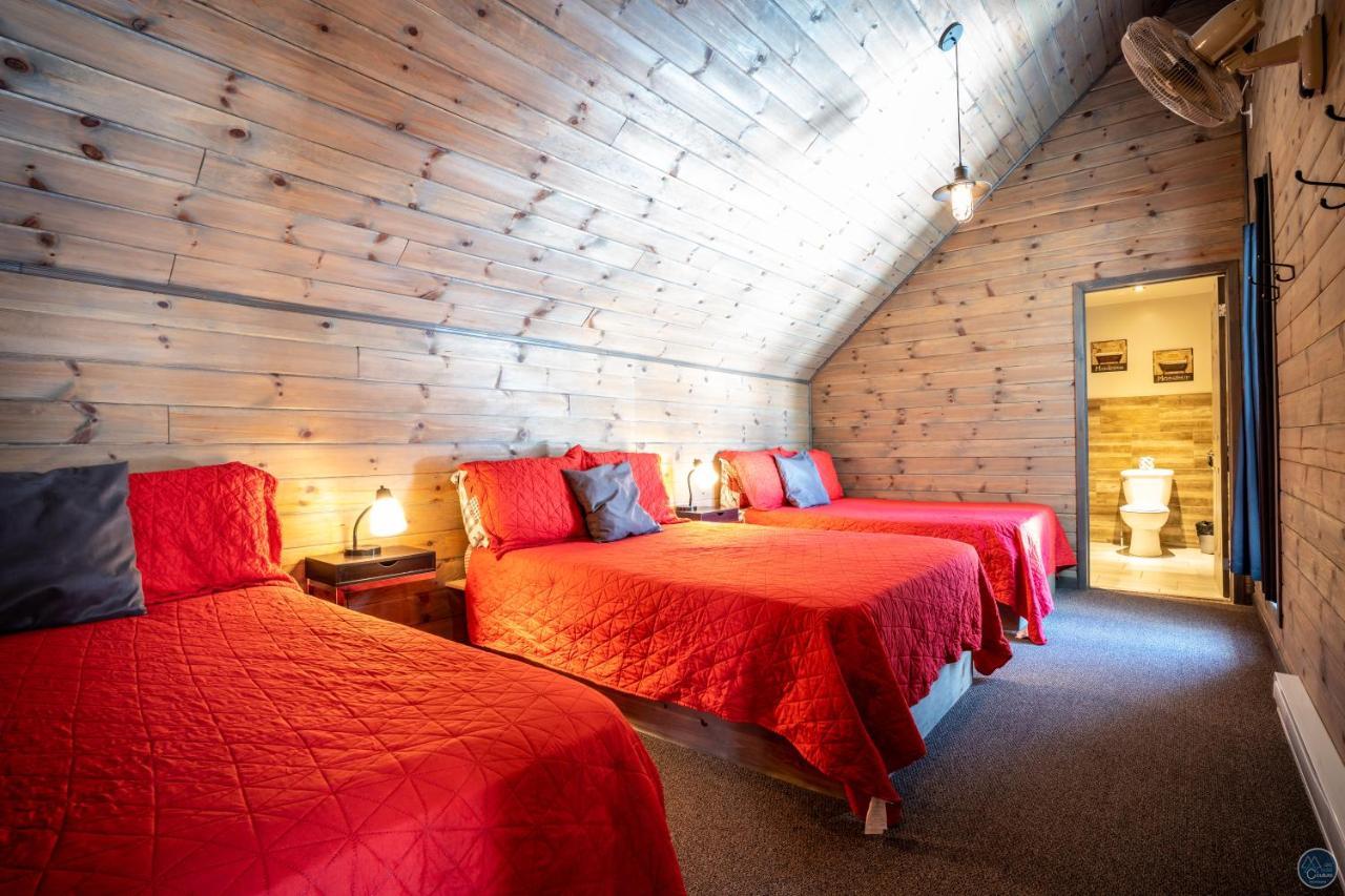 Auberge Eva Lac-Bouchette Екстериор снимка